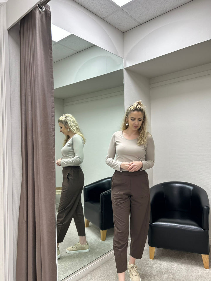 Lightweight Cropped Barrel Travel Trousers, Mocha