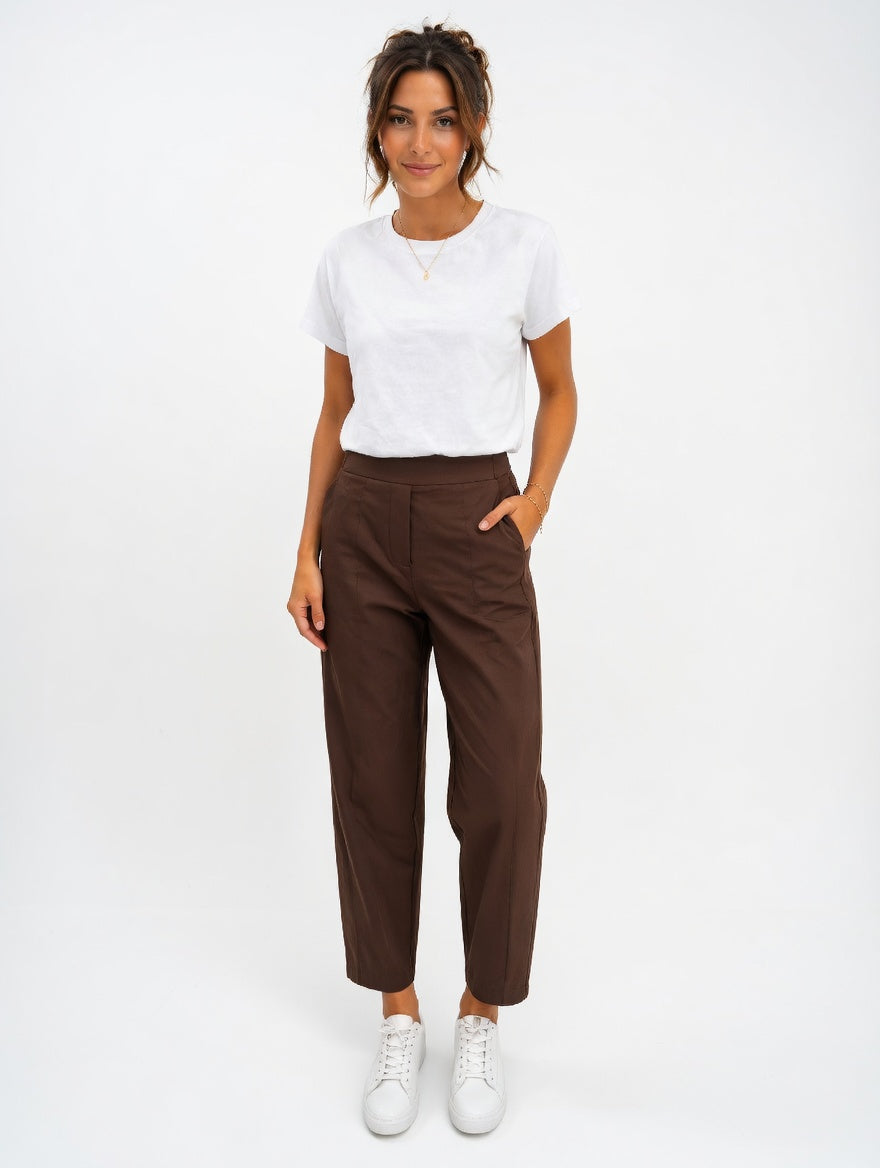 Lightweight Cropped Barrel Travel Trousers